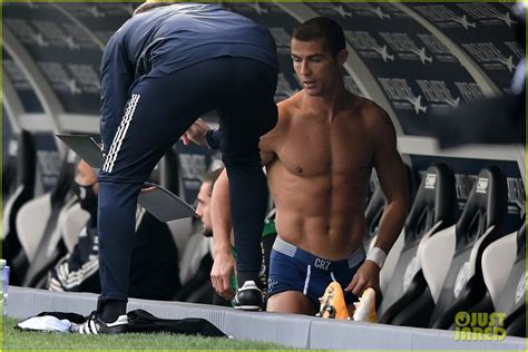 ronaldo nude|cristiano